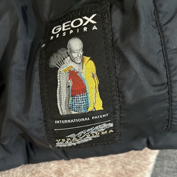 Puffy jacket - Picture 4 of 8